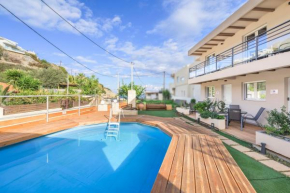 BlueGreen Holiday Homes - Family Friendly on the Beach with Pool, BBQ, near Heraklion